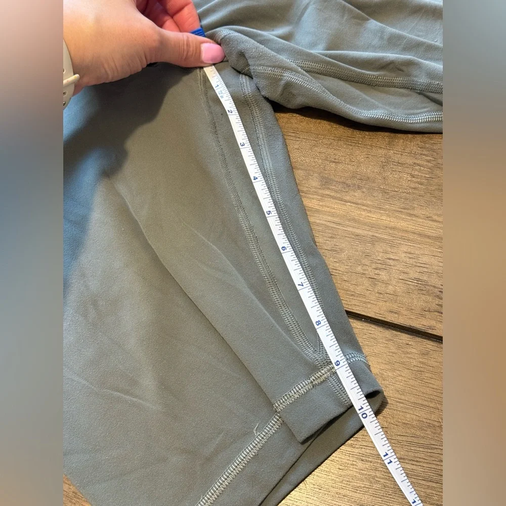 Lululemon Align Shorts SHR - Picture 5 of 5